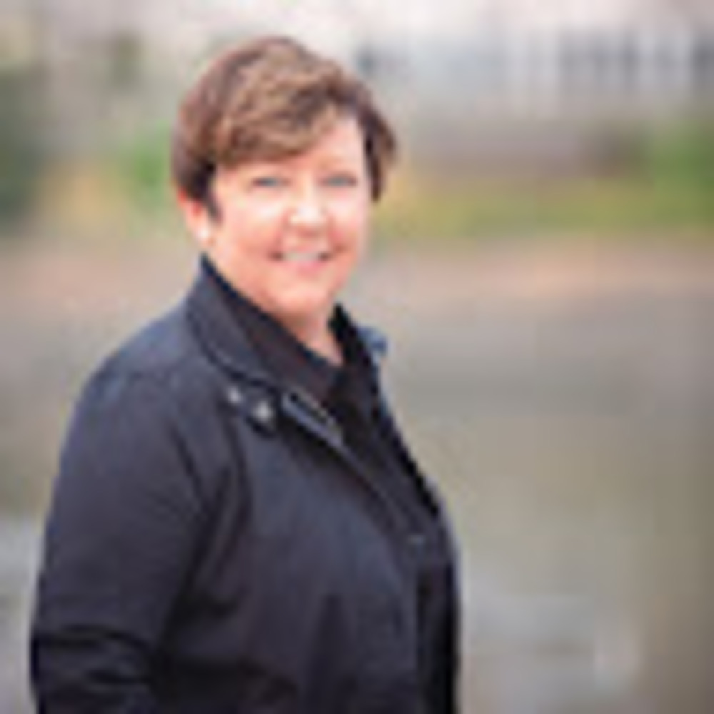 Meet your Posher, Lynn